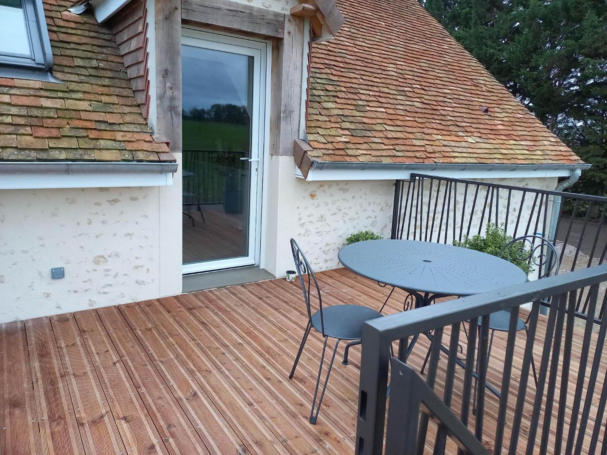 Gites & Spa Du Bien-Etre - Spa Privatif Courgains Exterior foto