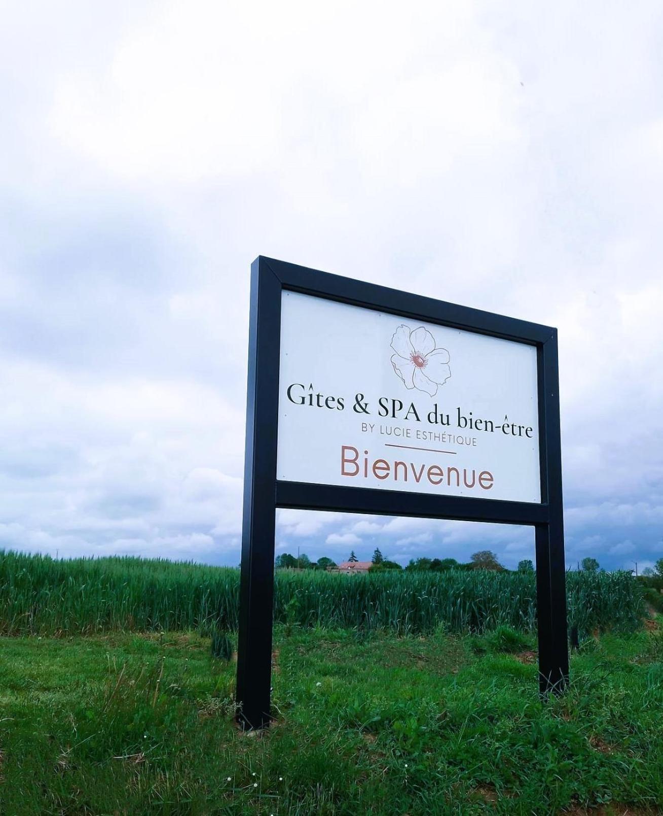 Gites & Spa Du Bien-Etre - Spa Privatif Courgains Exterior foto
